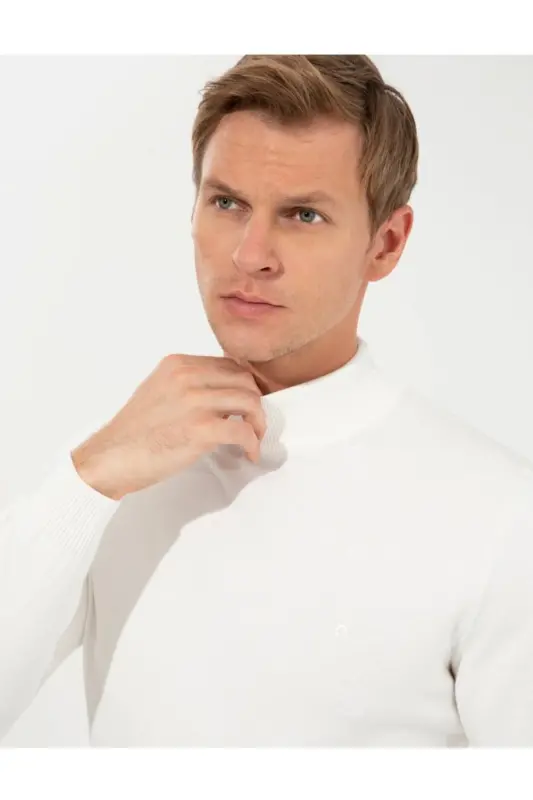 Ecru Slim Fit Men's Knitted Sweater-VR019 ECRU - PIERRE CARDIN