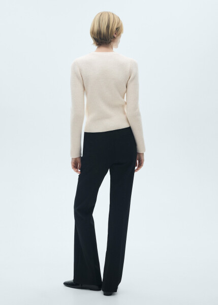 Ecru sweater with stone collar - 10