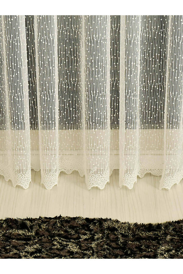 Eko 8020 Patterned Voile Curtain (no pleats) - 1