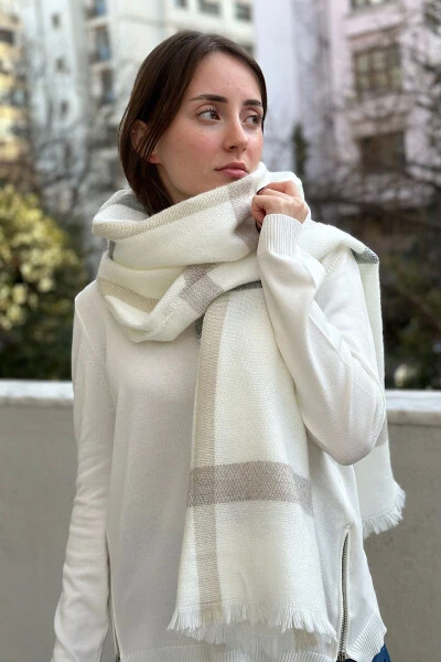 Ekoseli Ince Çizgili Puf Atkı-ekru ekoseli - Modazone