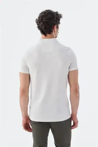 Экри рангли фермуарли Slim Fit поло ёқали футболка - 4