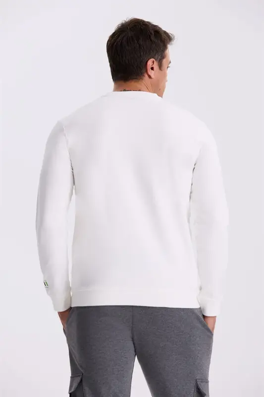 Ekru Slim Fit Baskılı Bisiklet Yaka Dar Kesim Baskılı %100 Pamuk Sweatshirt - 4