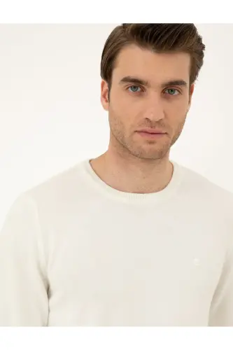 Ekru Slim Fit Bisiklet Yaka Basic Triko Kazak 50296575-VR019 - Ekru - Pierre Cardin (1)