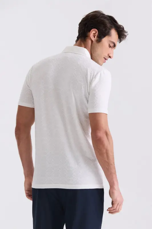 Ekru Slim Fit naqshli polo yoqali futbolka - 4