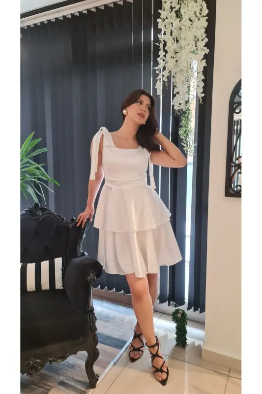 Ekrubeyaz Saten Kvadrat Yoqali, Yengsiz, Yelkalari Bantli Noshon unashtirish Bitiruv Libosi-ekrubeyaz - MAKBULEOFFICIAL