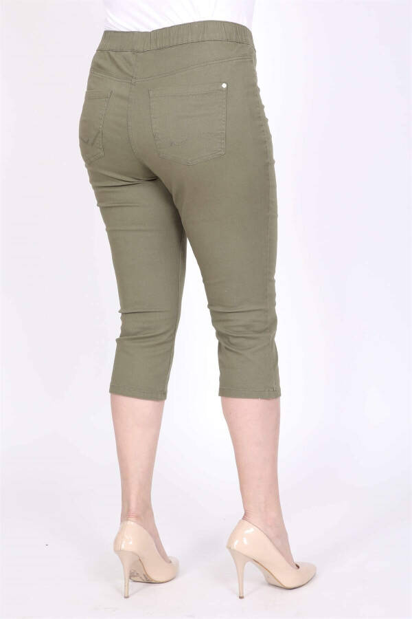 Elastic Waist Capri Pants - 4