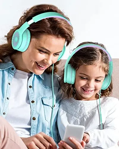 ELECDER i45 On-Ear Headphones with Microphone - Foldable Stereo Bass Headphones with No-Tangle 1.5M Cord, 3.5MM Jack, Portable Wired Headphones for School/Kids/Teens/Smartphones/Travel/Tablet - Green - 6