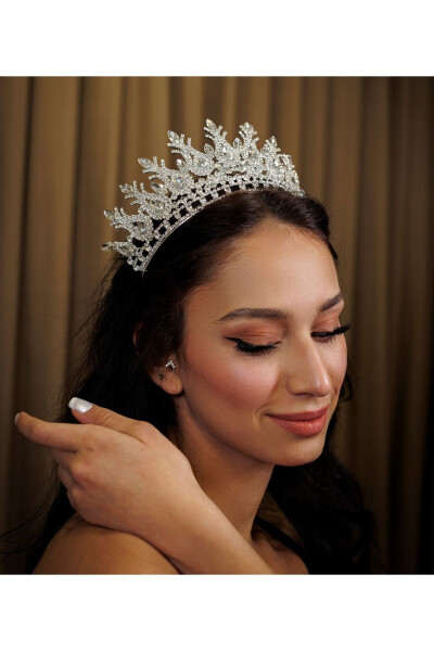 Elegant Crystal-Studded Wedding and Engagement Bridal Crown and Hair Accessory - 1