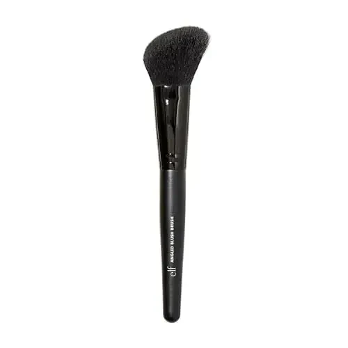 e.l.f. Angled Blush Brush, yuz uchun bo'yanish cho'tkasi haykaltarosh ko'rinish uchun, krem, suyuq yoki kukunli qizarish, bronzerlar va boshqalar uchun juda mos, Vegan va shafqatsiz - 1
