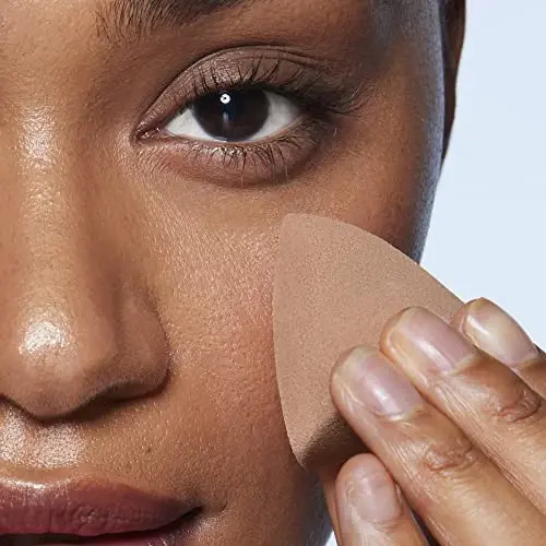 e.l.f. Total Sponge Set, Multi-use Makeup Sponge Set For Flawless Blending, Great For Powder Or Liquid Concealer & Foundation, Vegan & Cruelty-Free - 5