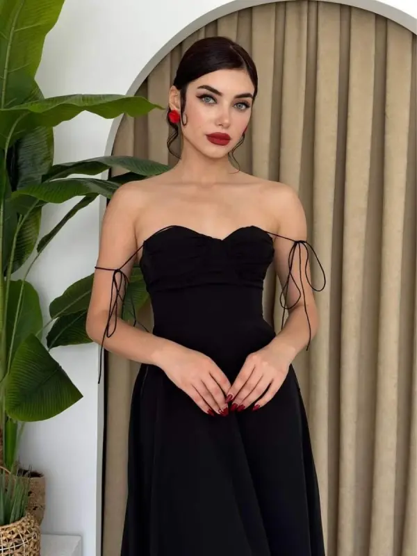 Elia Spaghetti Strap Dress - BÜYÜKBEDENIZ