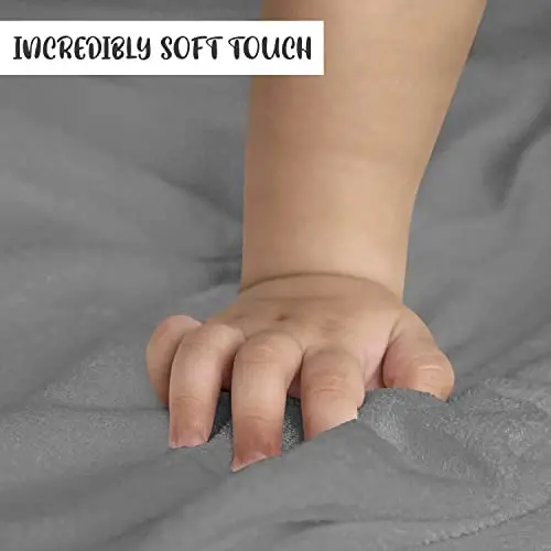 ELSVIN Set of 2 Hooded Baby Towels – Grey – Luxurious, Large and Super Absorbent – 30 x 30 Inch – Soft and Suitable for Infants, Toddlers and Kids – 400 GSM - 4