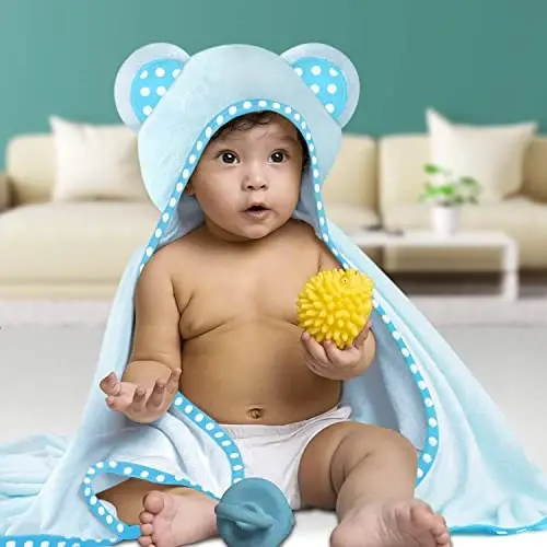 ELSVIN Set of 2 Hooded Baby Towels – White and Blue – Luxurious, Large and Super Absorbent – 30 x 30 Inch – Soft and Suitable for Infants, Toddlers and Kids – 400 GSM - 5