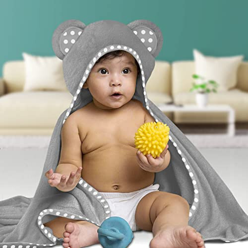 ELSVIN Set of 2 Hooded Baby Towels – White and Grey – Luxurious, Large and Super Absorbent – 30 x 30 Inch – Soft and Suitable for Infants, Toddlers and Kids – 400 GSM - 5