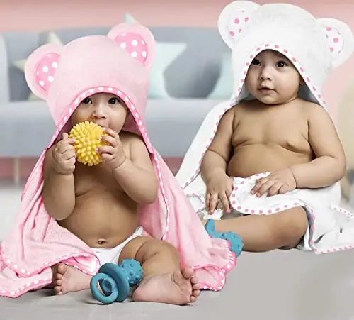 ELSVIN Set of 2 Hooded Baby Towels – White and Pink – Luxurious, Large and Super Absorbent – 30 x 30 Inch – Soft and Suitable for Infants, Toddlers and Kids – 400 GSM - ELSVIN (1)