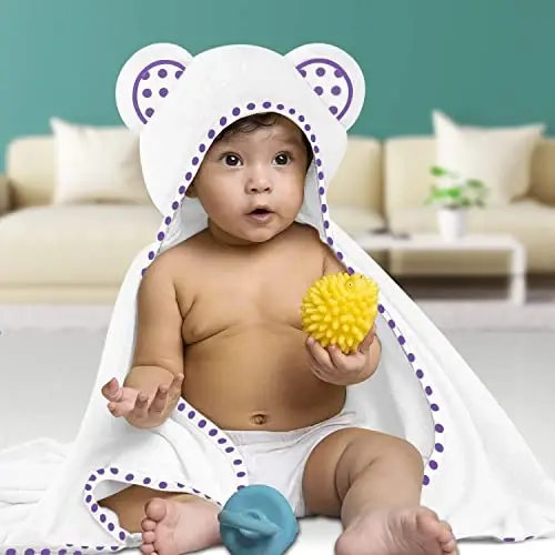 ELSVIN Set of 2 Hooded Baby Towels – White and Purple – Luxurious, Large and Super Absorbent – 35 x 35 Inch – Soft and Suitable for Infants, Toddlers and Kids – 400 GSM - 5
