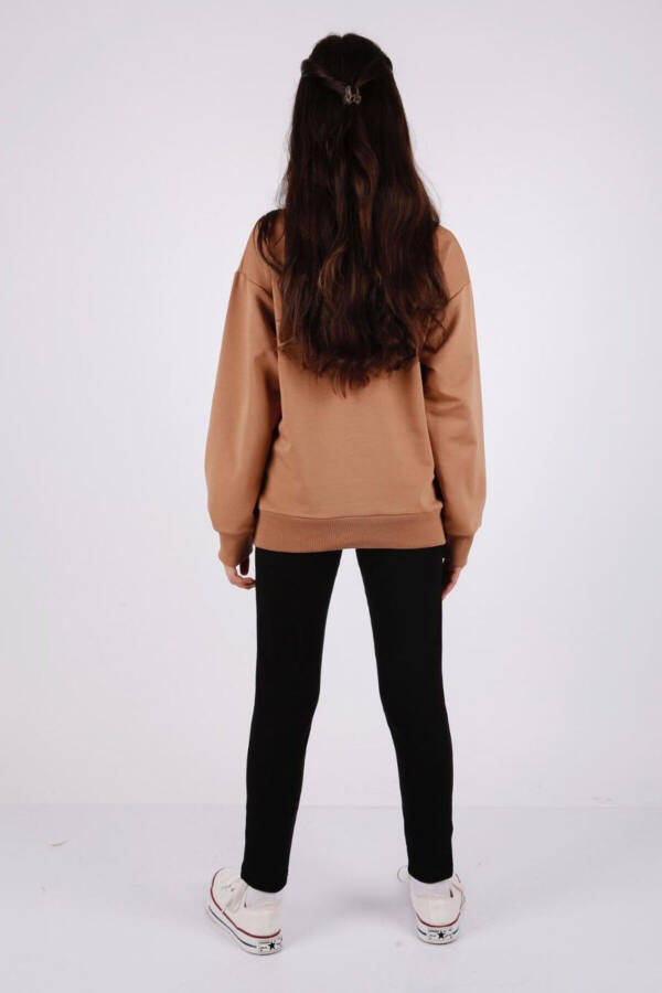 Embossed Pocket Sweatshirt - 7