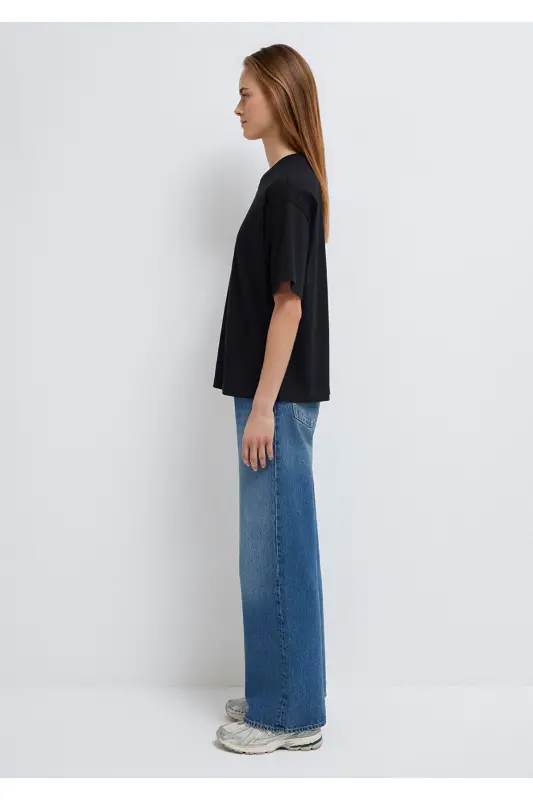 Embroidered Black Basic T-Shirt Loose Fit - 4