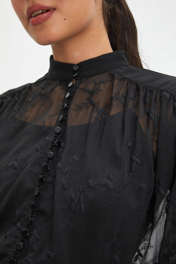 Embroidered Mandarin Collar Button-Front Shirt 39843 - 3