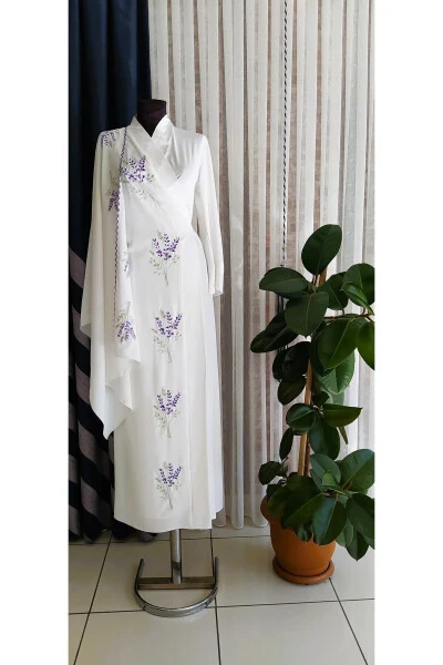 Embroidered Medina Silk Praying Dress with Shawl, Silk Dressing Gown, Bridal Praying Dress & Dressing Gown - 4