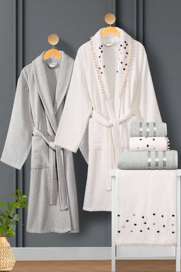 Embroidered Tassel 10 Piece Family Set Women & Men Bathrobe Set - 1