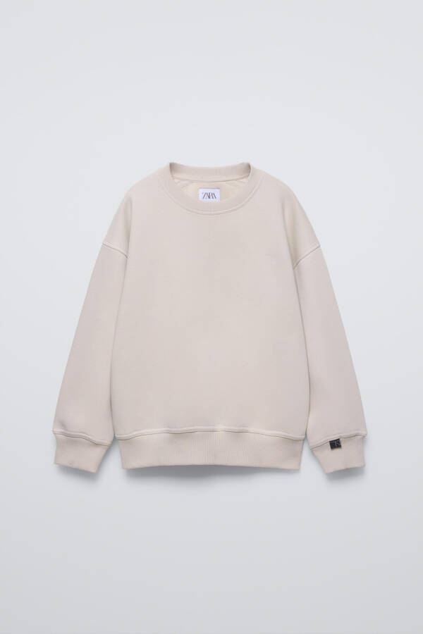 EMBROIDERY DETAIL PLAIN HOODIE SWEATSHIRT - Ecru - 1