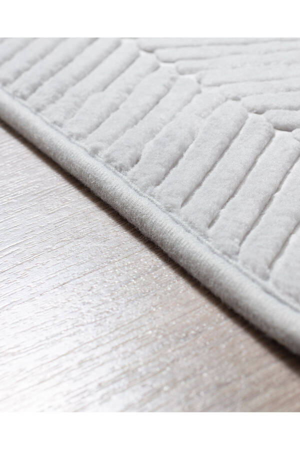 Emele 2-Piece Bath Mat Set - Light Grey - 3