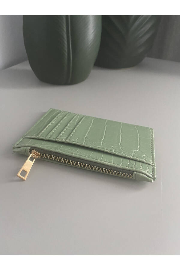 Emerald Green Crocodile Patterned Cardholder - 7