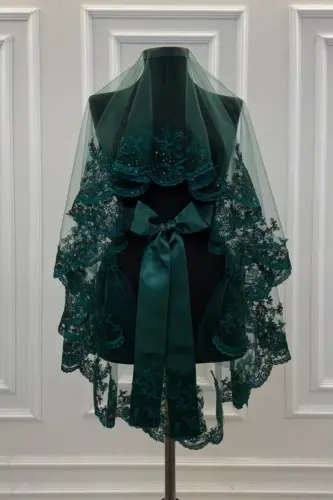 Emerald Green Delicate Pattern Sparkling Guipure Bridal Veil Set - Emerald Green 