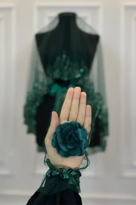 Emerald Green Flame Pattern Bridal Veil Set, Sequined Beaded Rhinestone Henna Veil Set 6 Pieces-Green - 5