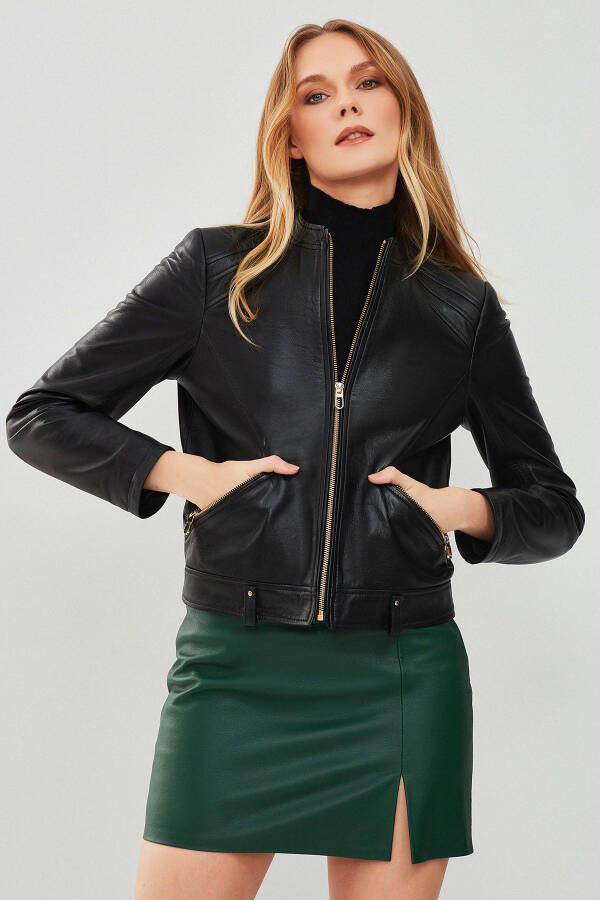 Emily Women's Black Short Leather Jacket 23wge50961m - 10