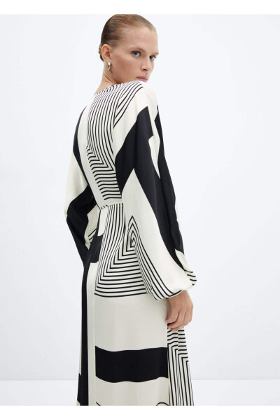 Envelope neck printed dress - 5