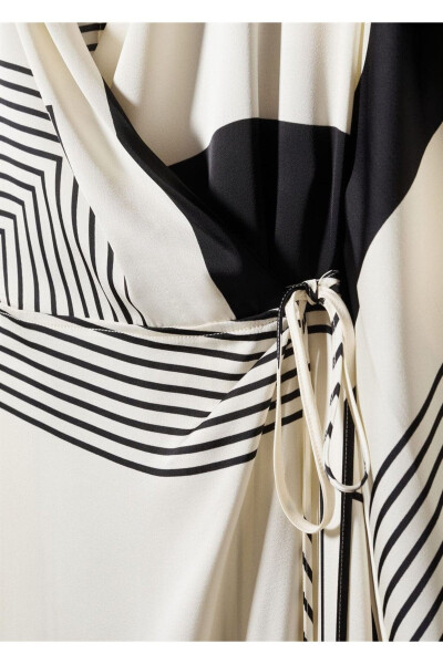 Envelope neck printed dress - 6