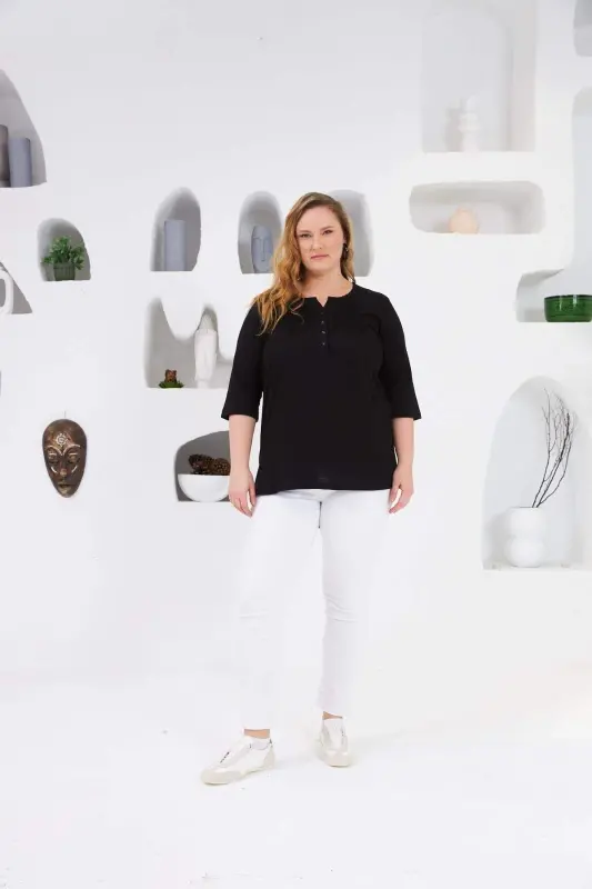 Ёқаси йирик тўқилган, катта ўлчамли кўйлак. Қора ранг. - 7