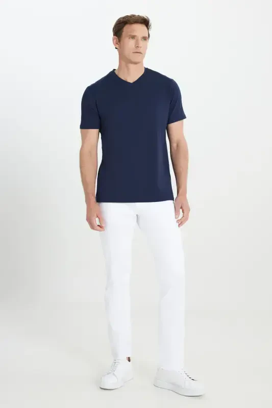 Erkak %100 Paxta V Yoqa To‘q ko‘k Slim Fit Tor Kesim Futbolka-To‘q ko‘k - 2