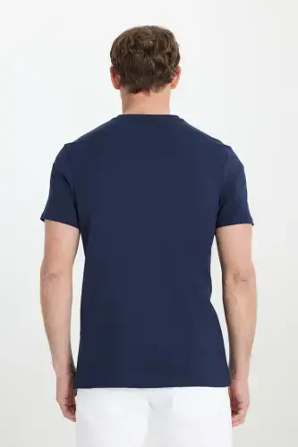 Erkak %100 Paxta V Yoqa To‘q ko‘k Slim Fit Tor Kesim Futbolka-To‘q ko‘k - 5