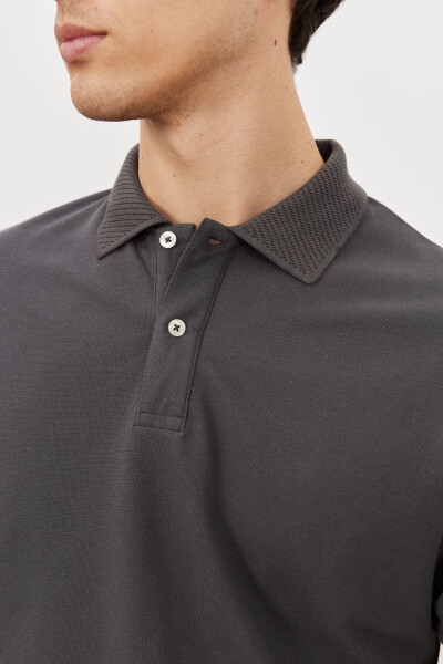 Erkak Antratsit Slim Fit Tor Kesim 100% Paxta Polo Yoqali Qisqa Yengli Futbolka - 4