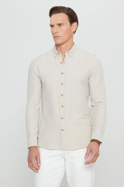 Erkak bej Slim Fit tor ko'rinishli tor bo'yinli armür naqshli gofrlangan ko'ylak - 3