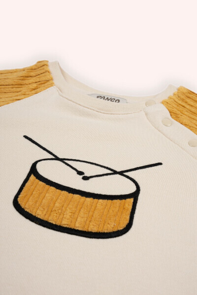 Erkak chaqaloqli kashtali reglan yengli bej svitshot - 3