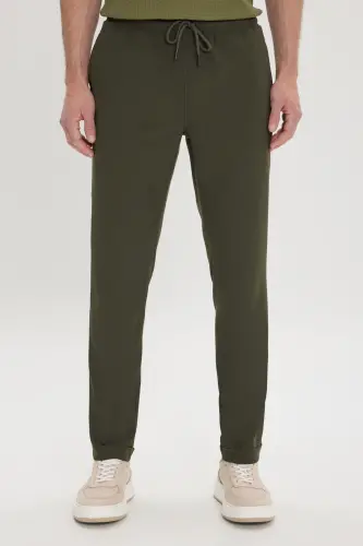 Erkak Haki Slim Fit Qulay Kesimli Belbog'li Yon Cho'ntakli Jogger Shim-Haki 