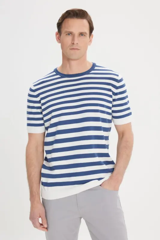 Erkak ko'k-oq slim fit tor kesim 100% paxta - 1