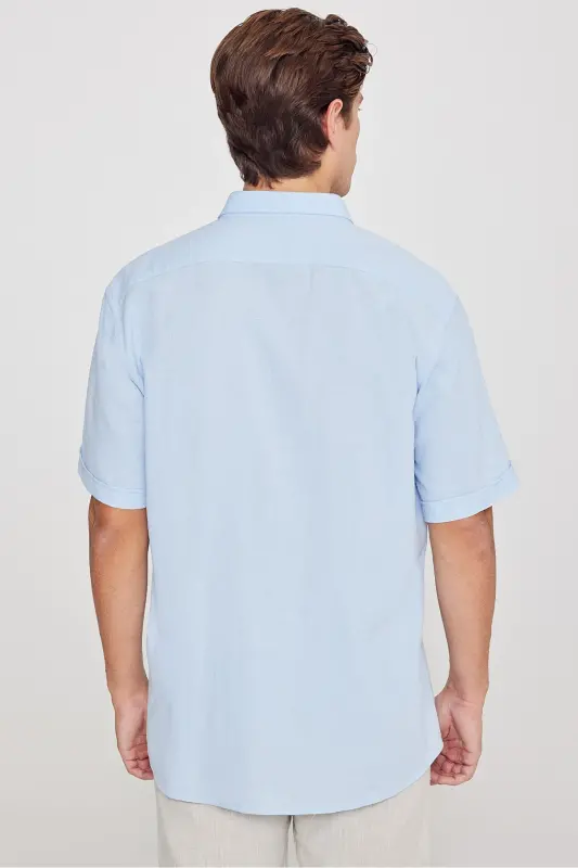 Erkak ochiq ko'k zig'ir ko'rinishli 100% paxta armürli tugmali yoqali ko'ylak Comfort Fit qulay bichim - Ochiq ko'k - 5