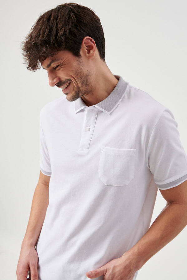 Erkak oq-oq Comfort Fit Qulay Kesimli Polo Yoqali Futbolka - 3