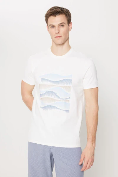 Erkak Oq Slim Fit Tor Kesimli Paxtalik Elastik Bosmali Velosiped Yoqali Футболка - ALTINYILDIZ CLASSICS (1)