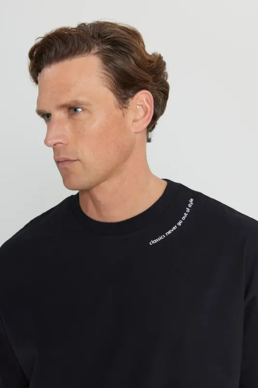 Erkak Qora 100% Paxta Keng Bichimli Qulay Kesimli Velosiped Yoqali Bosmali Futbolka - 5