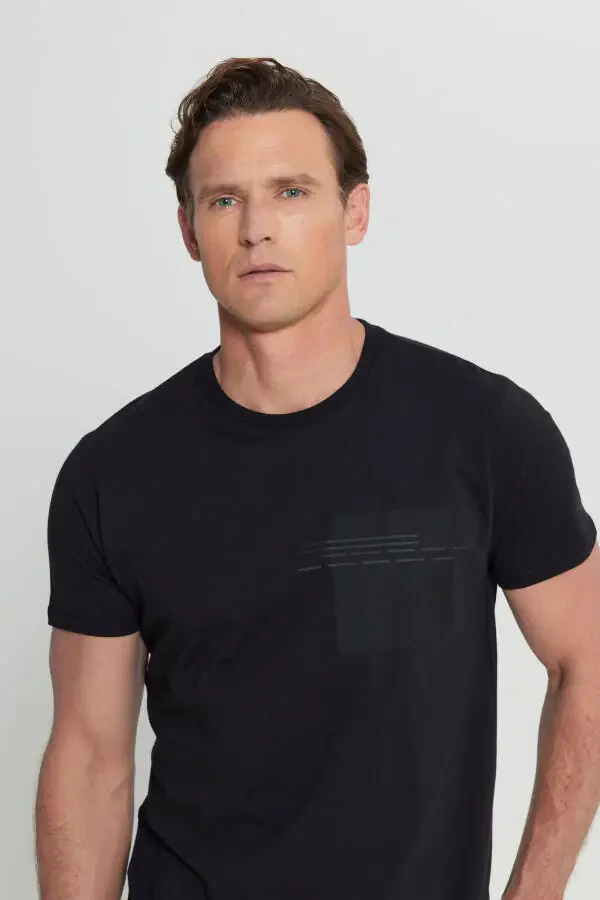 Erkak Qora Paxta Slim Fit Tor Kesimli Bosmali Velosiped Yoqali Elastik Futbolka - 4