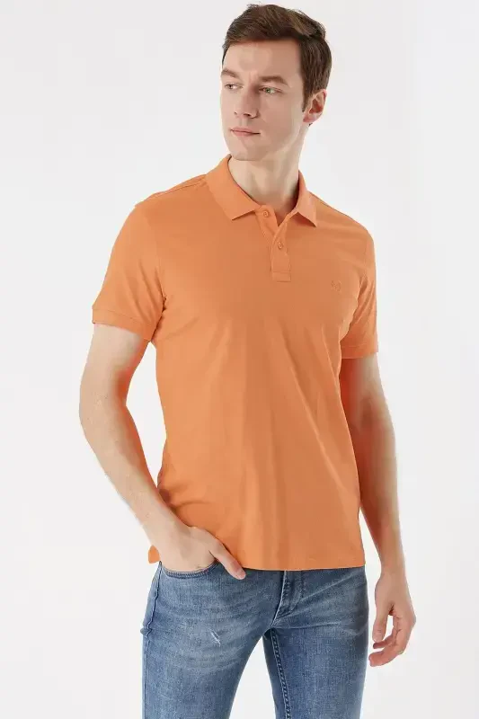 Erkak to'q sariq asosiy tekis 100% paxta Slim Fit tor kesimli qisqa yengli polo yoqali futbolka - 2