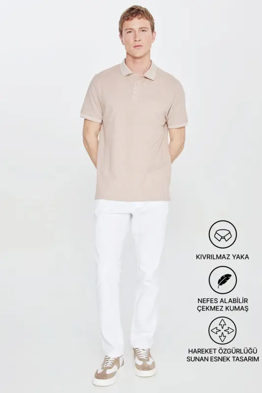 Erkak Tortmaydigan Paxta Mato Comfort Fit Qulay Kesimli Bej-oq Ajinlanmaydigan Polo Yoqali Cho'ntakli Futbolka-Bej - AC&CO / ALTINYILDIZ CLASSICS