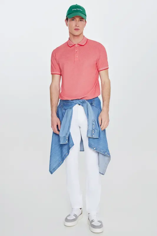 Erkak tortmaydigan paxta mato Slim Fit tor bichimli anor guli-oq ajinlanmaydigan polo yoqali futbolka - 4