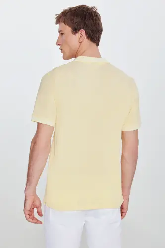 Erkak tortmaydigan paxta mato Slim Fit tor kesimli sariq-oq burmalanmaydigan polo yoqali futbolka - 6